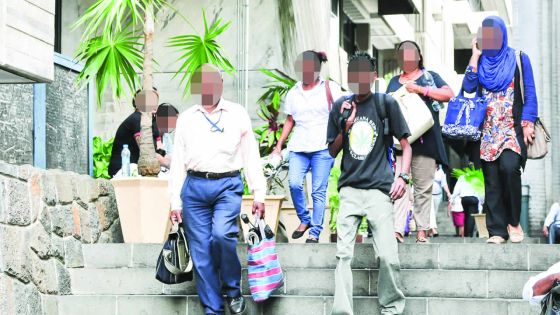 Finie la résistance : les fonctionnaires ne pourront plus refuser leur transfert