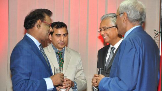 Fête nationale du Bangladesh : premier toast pour Barlen Vyapoory 