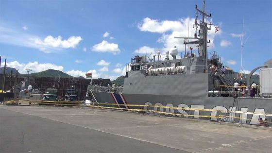 Les vaisseaux des gardes-côtes ouvrent leurs portes au public