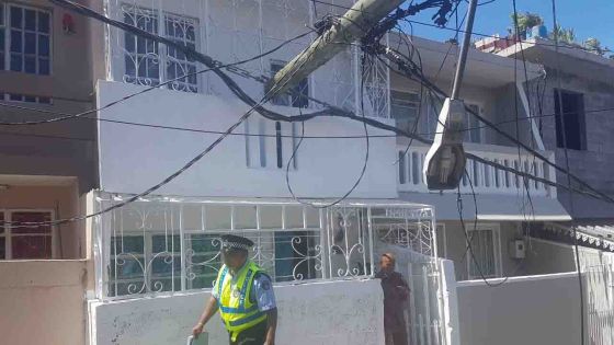 Trèfles : quatre pylônes électriques s’effondrent à cause des vents forts 