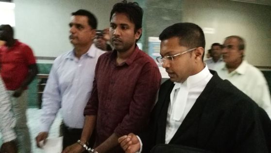 Graffitis sur les murs de la Government House et de temples : l’ex-journaliste Kunal Gauzee devant la justice