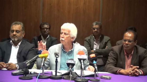 Motion de blâme contre Obeegadoo : «C'est un carton jaune», affirme Paul Bérenger 