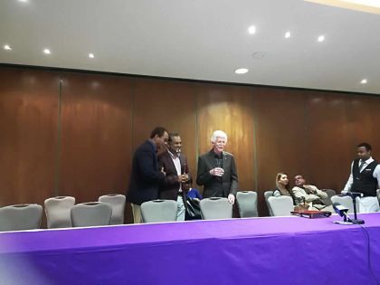 Paul Bérenger réclame la démission d'Ameenah Gurib-Fakim