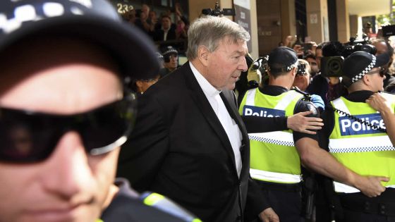 Australie: le cardinal Pell sera jugé pour agressions sexuelles