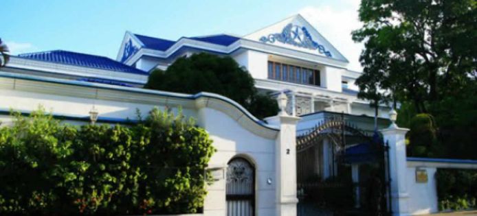 Maldives: la Cour suprême suspend douze parlementaires transfuges