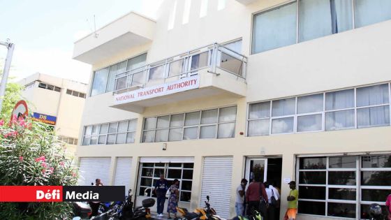 Reprise graduelle des activités : le public n'aura pas accès au premier étage de la National Land Transport Authority