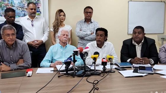 Xavier-Luc Duval : « L’Opposition dans un fighting mood »