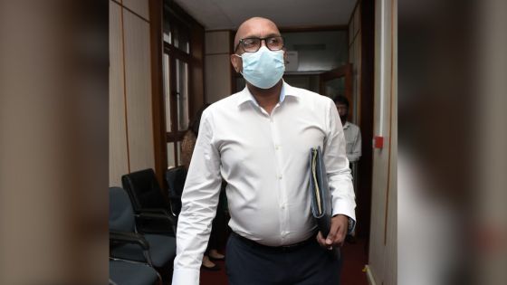 J-1 du Budget 2022/2023 : Padayachy se dit « en forme, prêt et serein »