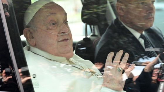 Le pape, en convalescence, devrait apparaître en public pour Pâques