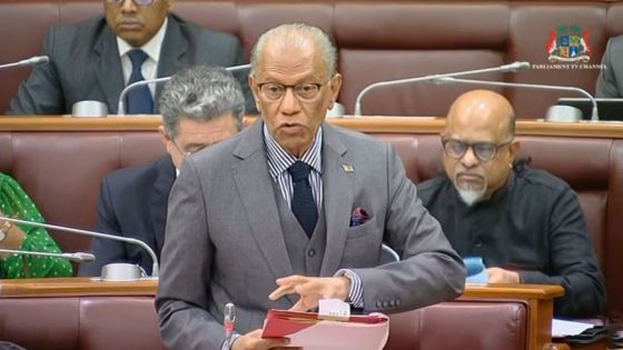 Parlement : suivez en direct la séance des questions adressées au PM