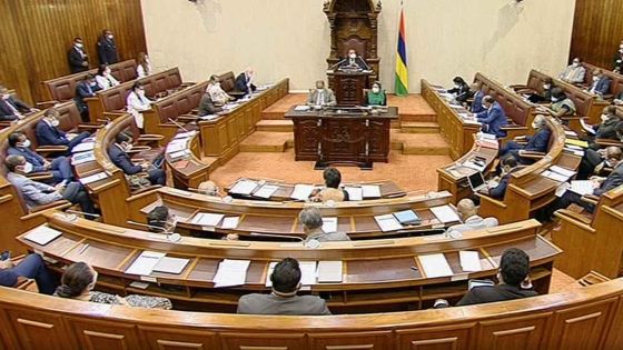 Débats autour du Covid-19 Bill et du Quarantine Bill : suivez notre live