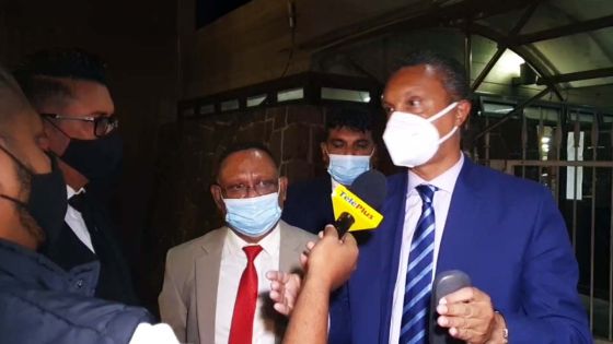 Affaire Betamax : incidents dans le « lunch room » du Parlement