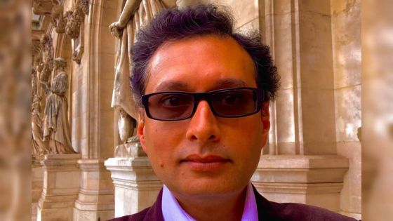 Parvèz Dookhy : «La politique n’est hélas qu’une affaire de palabres»