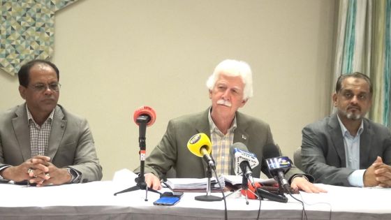 Wakashio : Bérenger s’interroge sur «l’empressement» du GM à saborder la proue du navire