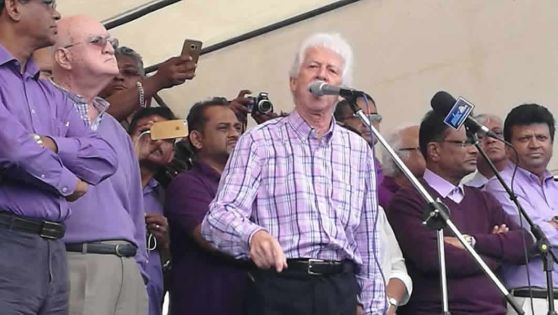 Paul Bérenger réitère l’intention du MMM de se présenter seul aux législatives