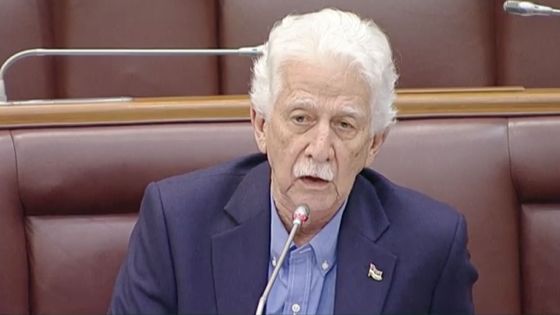 Paul Bérenger : «Le Budget ne propose rien de sérieux pour résoudre plusieurs problèmes critiques»