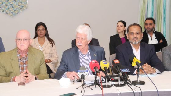 Affaire St Louis : Paul Bérenger dément être apparenté à Bertrand Lagesse