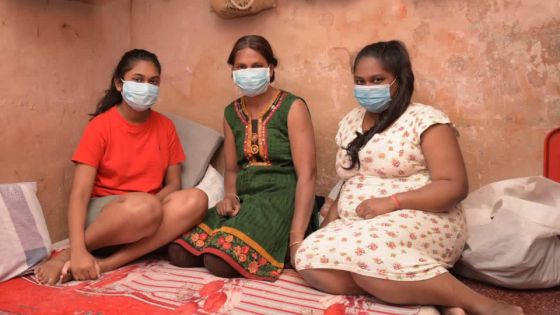 Six personnes vivent dans une pièce : Usha souhaite trouver un meilleur toit pour sa famille