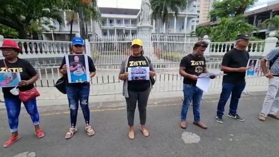 Rassemblement pacifique en soutien à Bruneau Laurette devant le Parlement