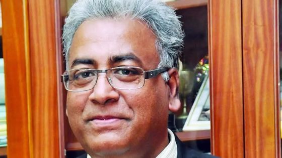 Acquitté pour insulte devant le tribunal de Flacq : Me Hunchun Gunesh contre-attaque 