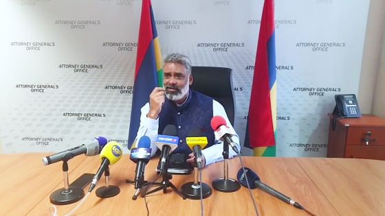 Affaire Franklin : Gobin quitte la salle alors que la presse avait encore des questions à lui poser 