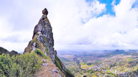 Pieter Both: The iconic peak