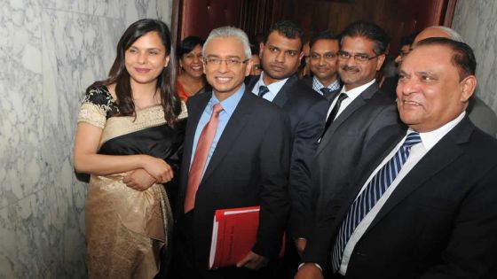  [Document] Budget 2016-17 : commentaires et analyses de Sattar Hajee Abdoula, de BDO, PwC, Swan et d’AXYS