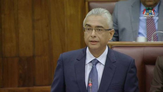 Budget 2018-19 : suivez la traduction en kreol  