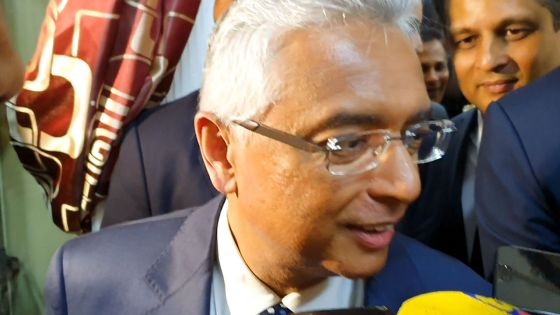 Le PM après les accusations rayées dans l’affaire Roches-Noires : «Ene bandi li pou ress enn bandi mem»