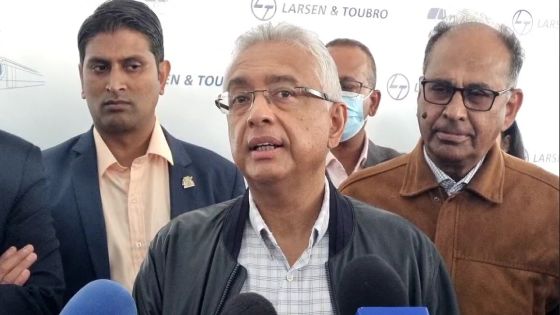 Pravind Jugnauth : « Monn tan dir ti pou ena tsunami me enn vague pa pe trouve » 