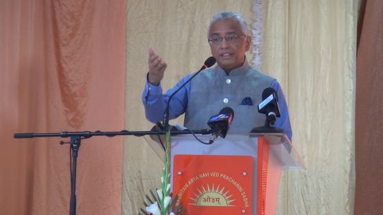 Pravind Jugnauth : « Napa pu ena okenn poizon ki pu aret mwa dan mo travay » 