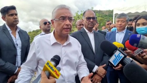 Le PM : «Li derezonab pou enn dimoun al fer lagrev de lafin pou dir bess pri» 