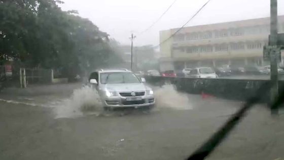 Un avis de fortes pluies en vigueur à Maurice : voici quelques conseils