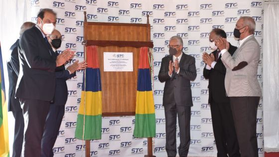 Hausse des prix des carburants : «C'était inévitable. Certains font de la démagogie», dit le PM