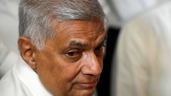 Sri Lanka: le nouveau Premier ministre peine à former un gouvernement d'union
