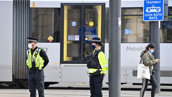 Coronavirus: les restrictions s'étendent dans le nord de l'Angleterre