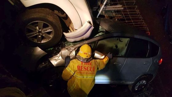 Beau-Bassin : spectaculaire accident aux petites heures entre un 4X4 et une voiture
