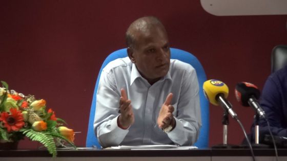 Saison cyclonique, un High Powered Committee institué « Met kouler politik de kote » dit Prakash Maunthrooa