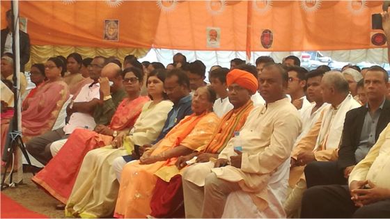 Rishi Bodh : présence remarquée de Pratibha Bholah, récemment expulsée du PTr, à Calebasses 