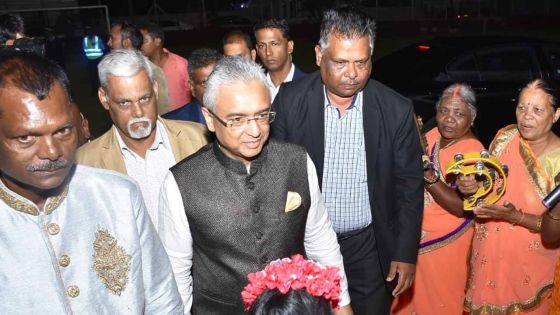 Pravind Jugnauth : «Je suis triste de constater que certaines personnes tournent tout en ridicule»