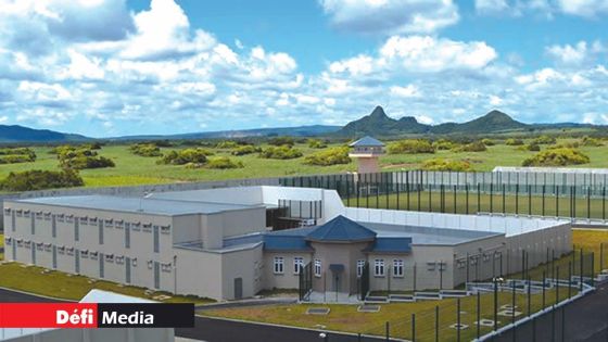 Rapport sur les incidents à la prison de Melrose : trois Prison Officers suspendus