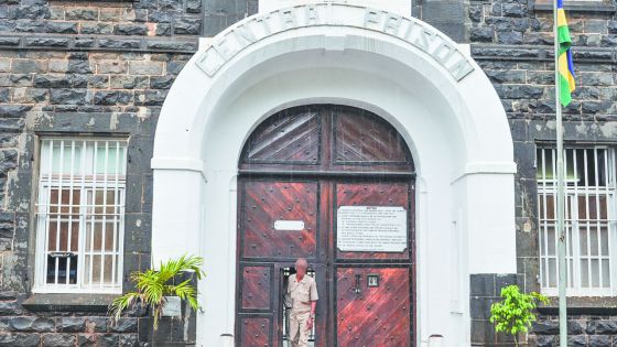 Règlements de comptes, tensions... : la drogue dicte sa loi derrière les barreaux