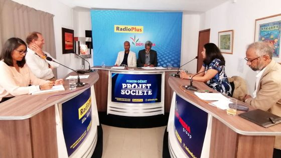 Forum-débat: quelle direction bouger face aux défis tels que le changement climatique et le développement sauvage ?