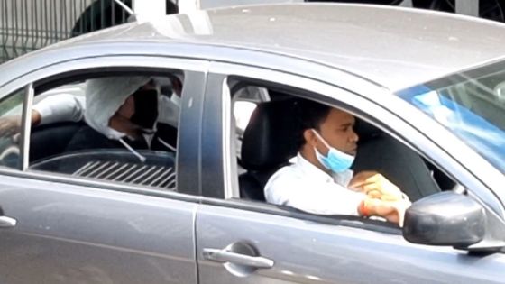 Vidéos de torture policière :  le constable Purgaus reconduit en cellule policière 