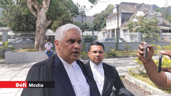 Valayden : «Si pa pran lanket ek Yogida Sawmynaden, mo pou kamp divan Casernes centrales»