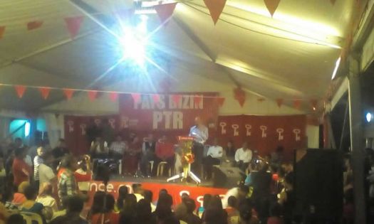 Navin Ramgoolam : «Theresa May a le courage d’organiser des élections, pas Pravind Jugnauth»