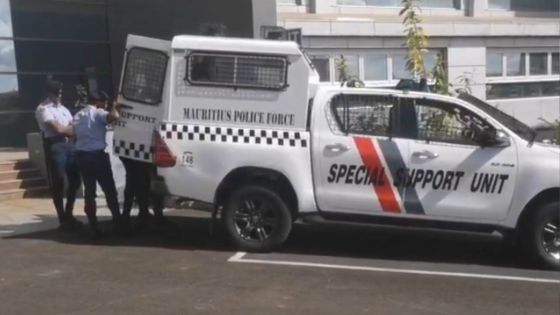 Déploiement de la Special Supporting Unit (SSU) dans l’enceinte de la FCC avant l’arrivée du SP Jagai