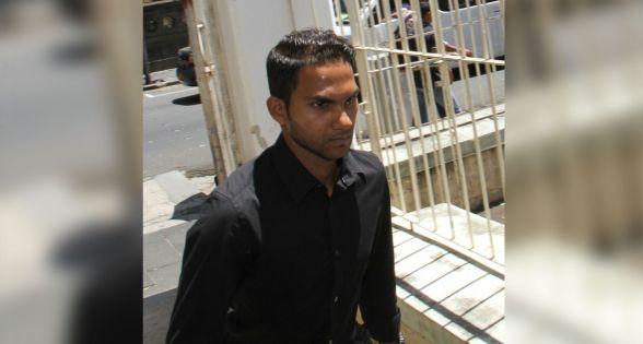 Hippisme : l’entraîneur Vincent Allet retire deux montes au jockey Reaz Hoolash