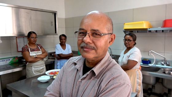 Rencontre avec Désiré Moura qui cuisinera pour le pape le 9 septembre