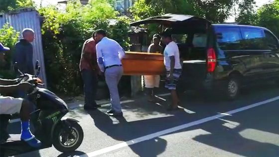 Vive émotion aux funérailles de Revena Hollandais et de son fils Adel